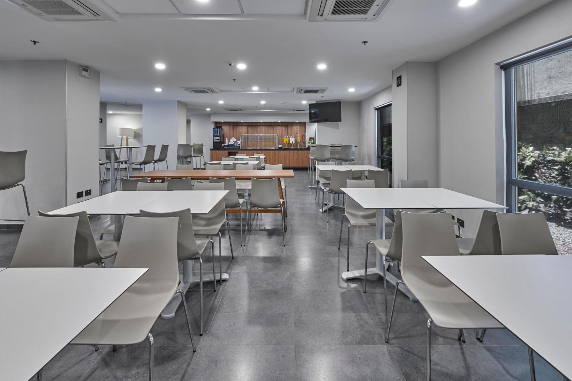 蒙特雷埃尔罗普埃托城市通酒店 Apodaca 外观 照片